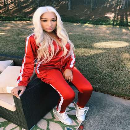 Gotowa na wszystko dzwoń: 70-877-70-53 wew 577